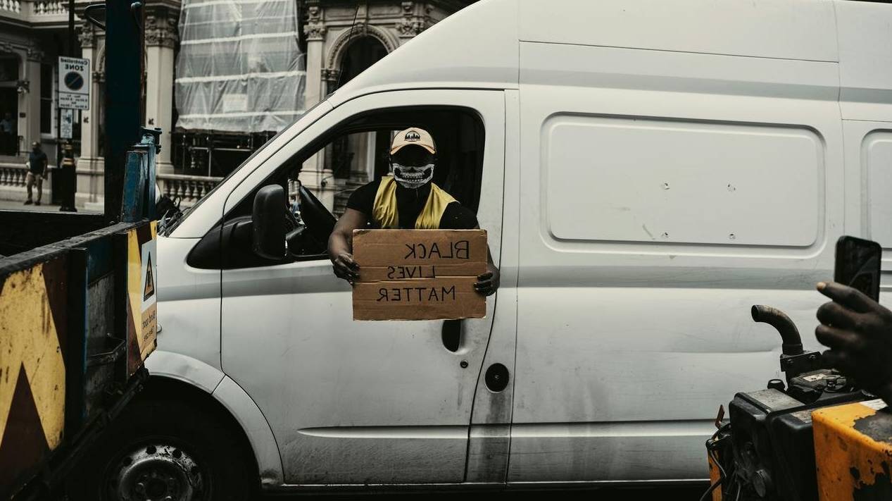 Chilled last-mile van